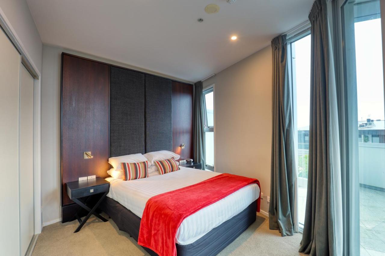 Ramada Suites By Wyndham Nautilus Orewa Exterior foto